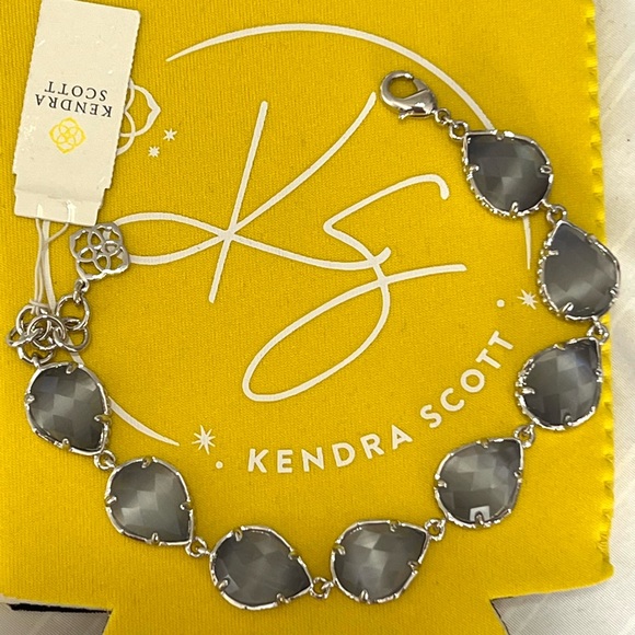 NWT Kendra Scott RARE & RETIRED Brynn Bracelet Slate & Silver So Beautiful! - Picture 4 of 14